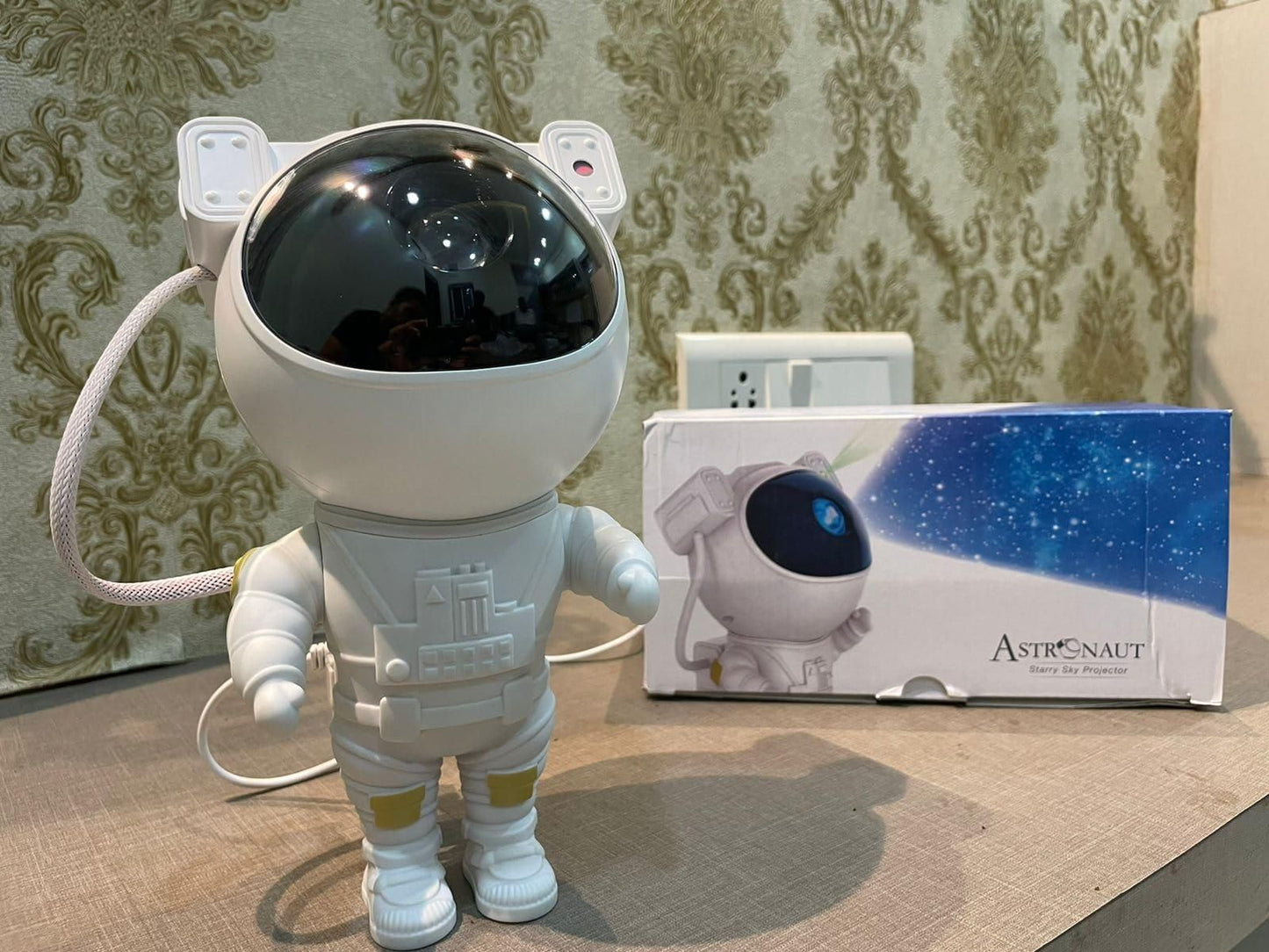 Astronaut Galaxy Projector - 360 Degree Rotation